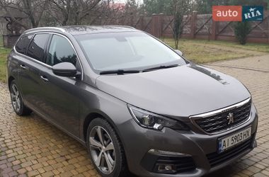 Универсал Peugeot 308 2018 в Киеве
