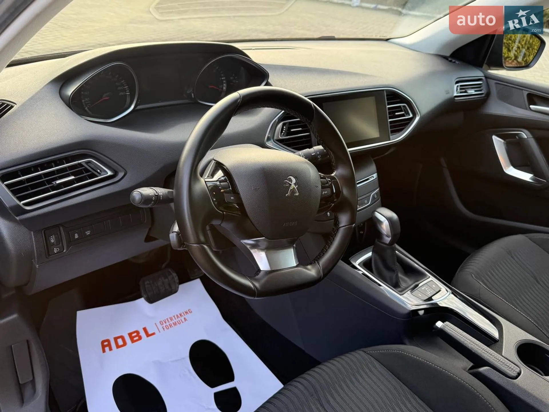 2017 Peugeot 308 - мініатюра 26