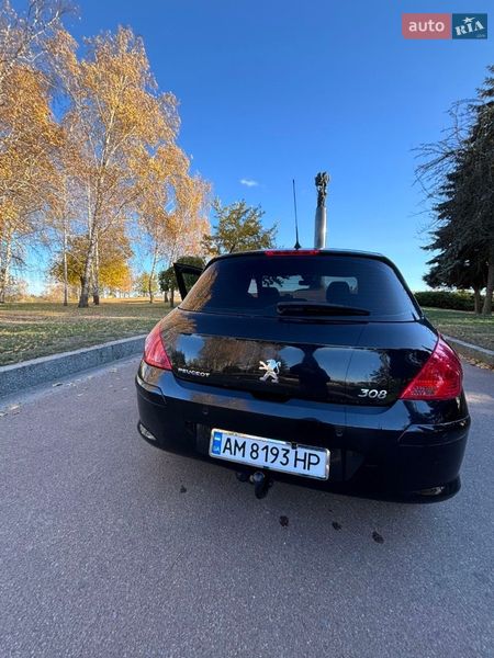 Хэтчбек Peugeot 308 2009 в Житомире