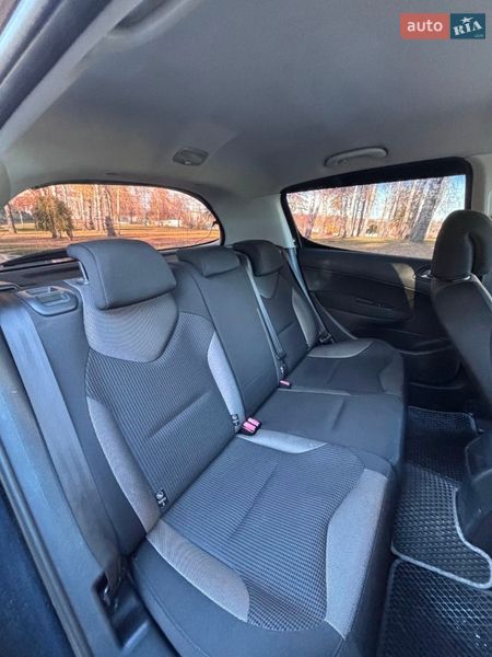 Хэтчбек Peugeot 308 2009 в Житомире