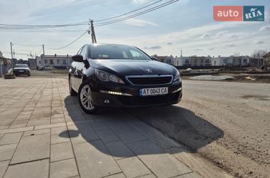 Хетчбек Peugeot 308 2015 в Івано-Франківську