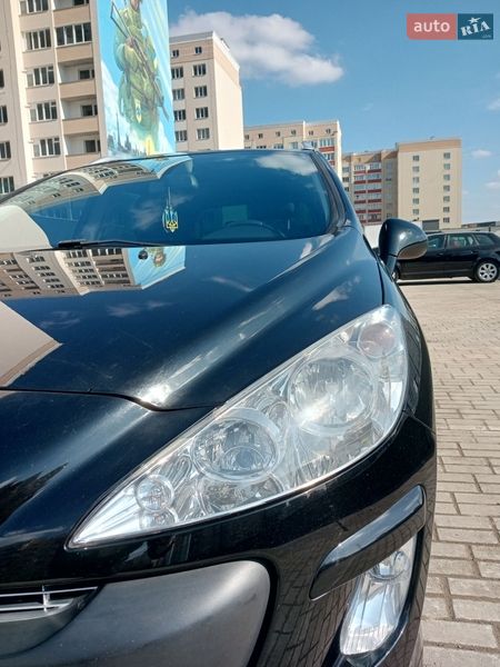Универсал Peugeot 308 2010 в Хмельницком