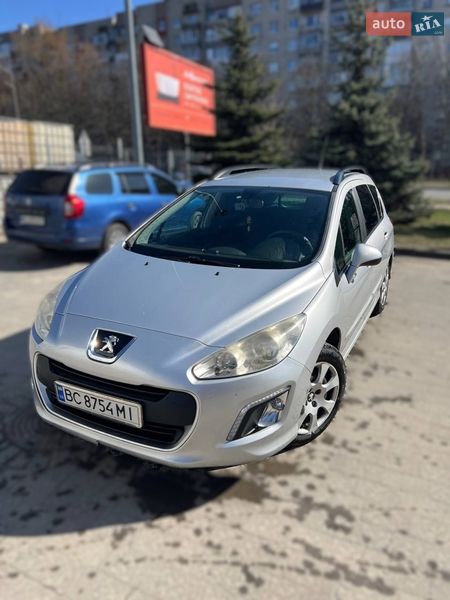 Универсал Peugeot 308 2013 в Львове фото Универсал Peugeot 308 2013 в Львове