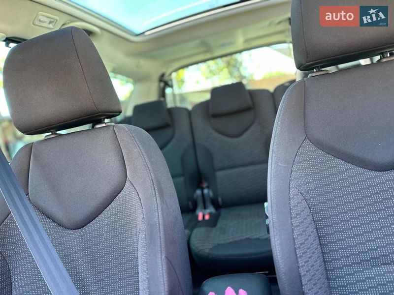 Универсал Peugeot 308 2010 в Львове фото 5 Универсал Peugeot 308 2010 в Львове