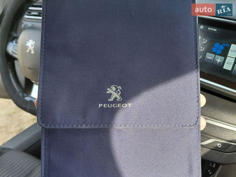 Універсал Peugeot 308 2015 в Львові