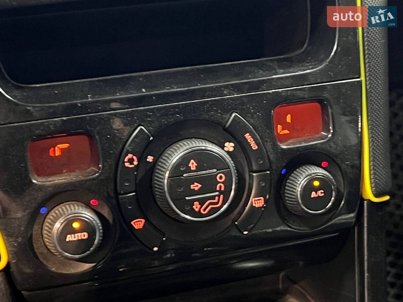 Хэтчбек Peugeot 308 2008 в Одессе фото 13 Хэтчбек Peugeot 308 2008 в Одессе