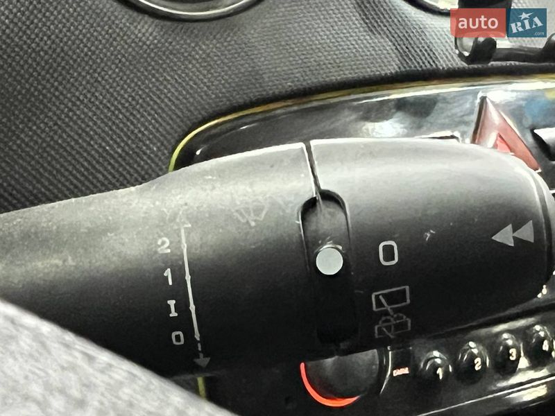 Хэтчбек Peugeot 308 2008 в Одессе фото 18 Хэтчбек Peugeot 308 2008 в Одессе