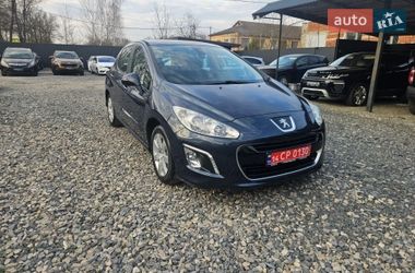 Хэтчбек Peugeot 308 2011 в Ивано-Франковске