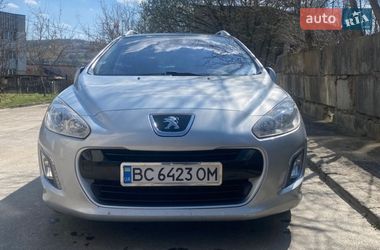 Универсал Peugeot 308 2012 в Старом Самборе