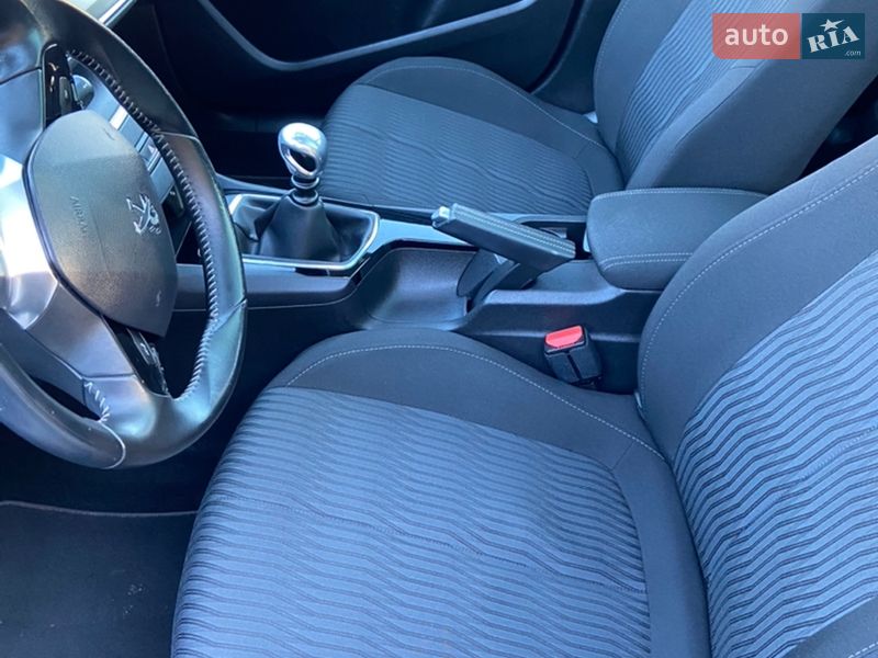 Універсал Peugeot 308 2016 в Луцьку фото 23 Універсал Peugeot 308 2016 в Луцьку