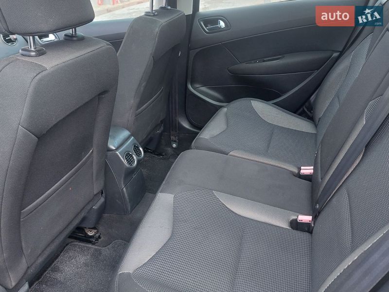 Хэтчбек Peugeot 308 2009 в Тернополе
