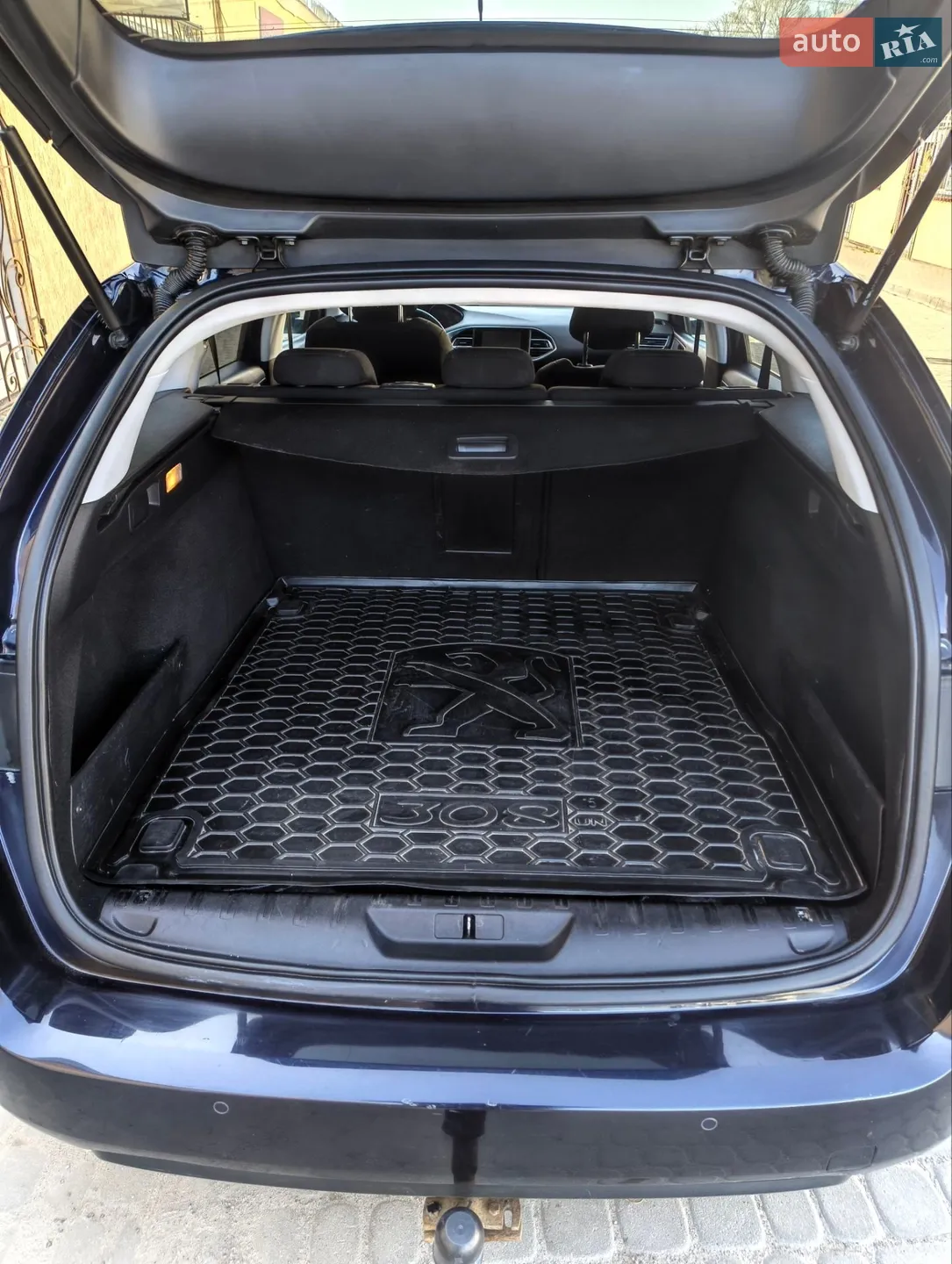 2015 Peugeot 308 - мініатюра 8