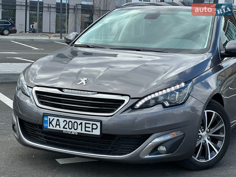 Универсал Peugeot 308 2016 в Ровно