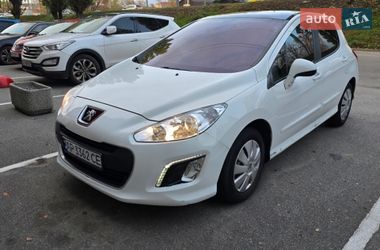 Хэтчбек Peugeot 308 2011 в Харькове