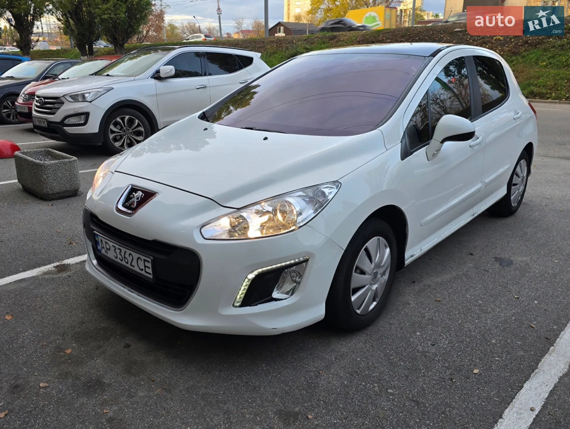 2011 Peugeot 308 - фото 1