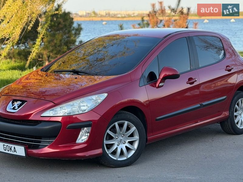 Хетчбек Peugeot 308 2010 в Миколаєві