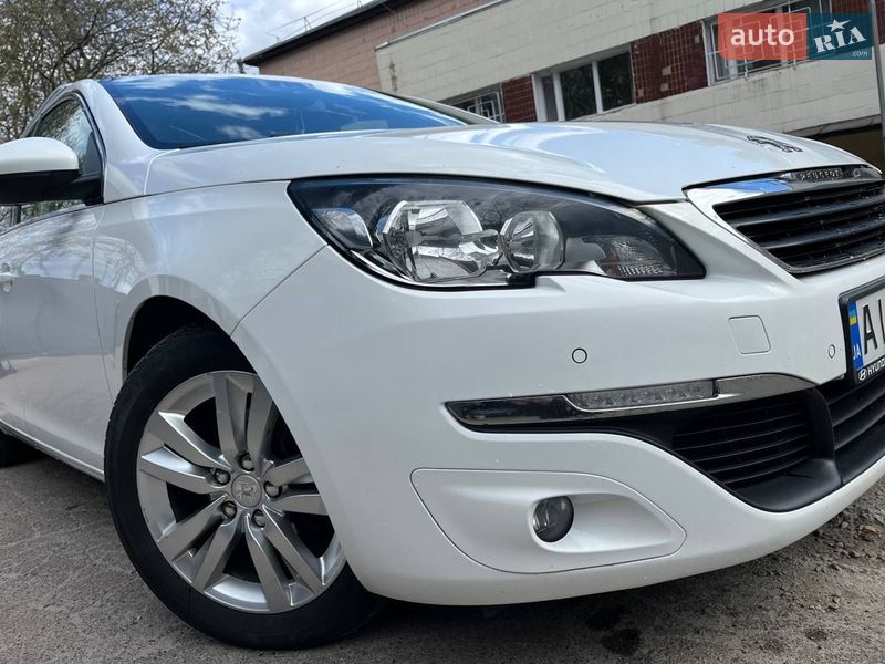 Універсал Peugeot 308 2014 в Києві