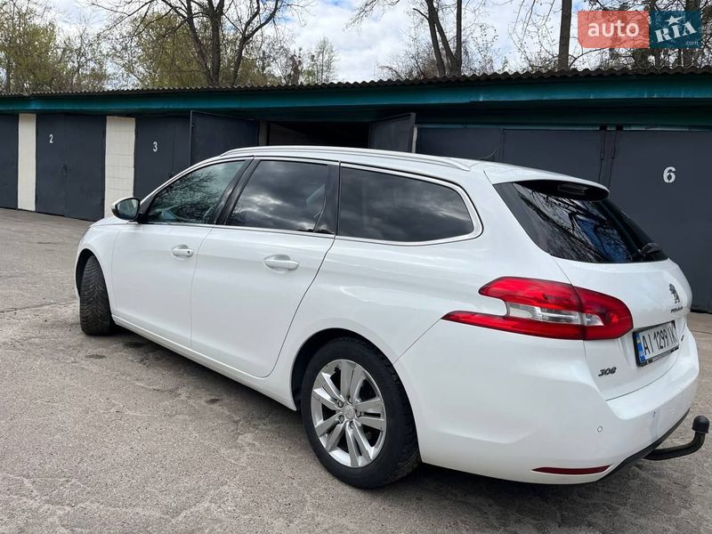 Універсал Peugeot 308 2014 в Києві