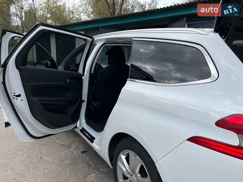 Універсал Peugeot 308 2014 в Києві