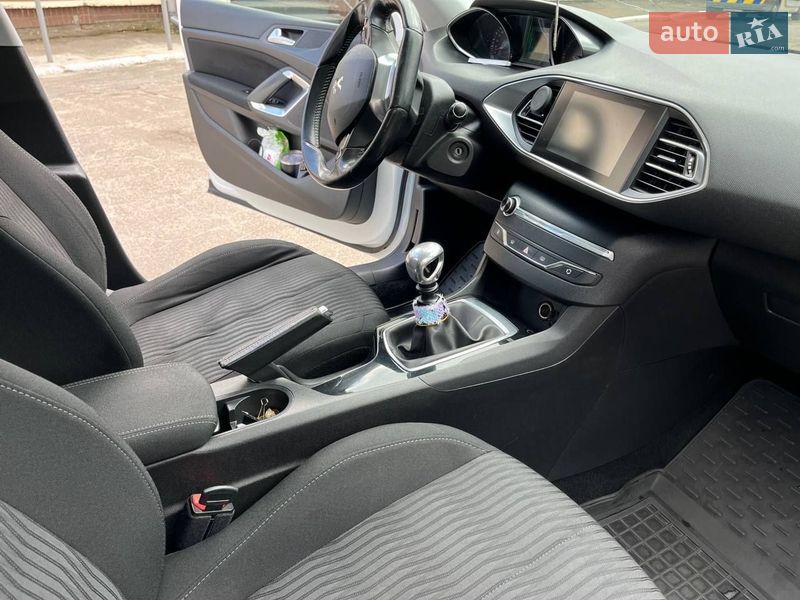 Універсал Peugeot 308 2014 в Києві