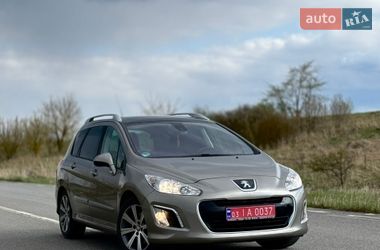 Універсал Peugeot 308 2011 в Тернополі