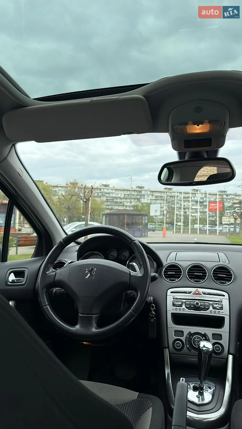 2010 Peugeot 308 - мініатюра 11