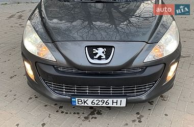 Хэтчбек Peugeot 308 2009 в Хмельницком