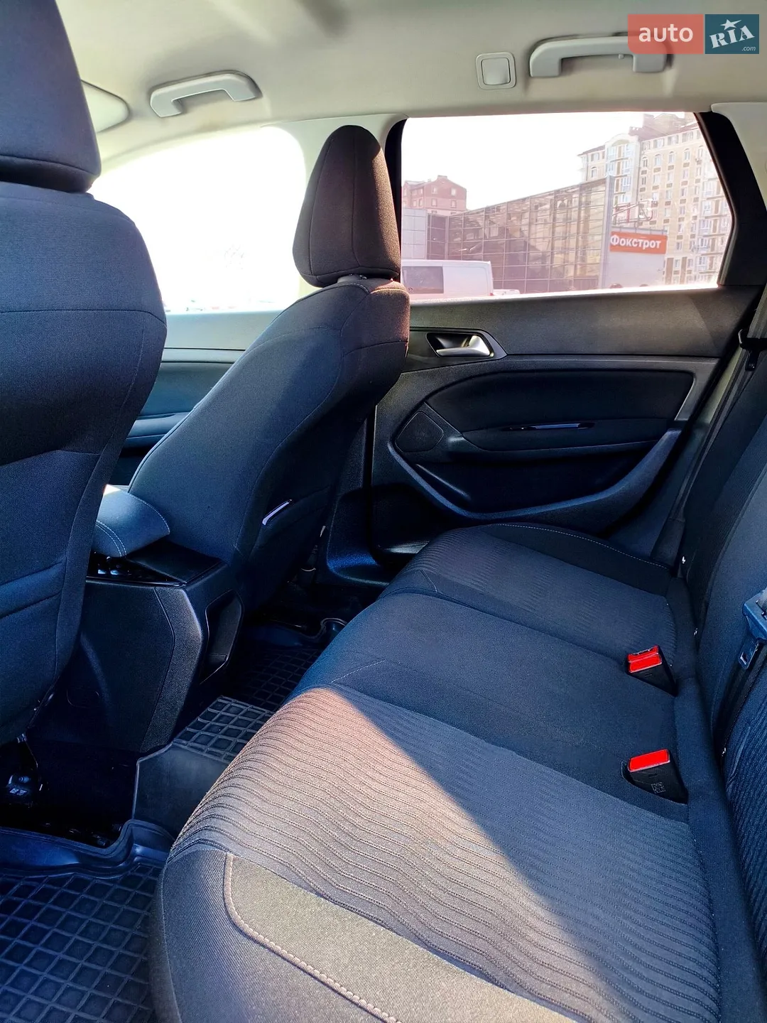 2015 Peugeot 308 - мініатюра 36