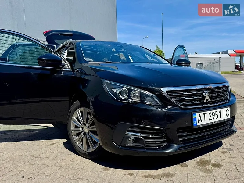 Peugeot 308