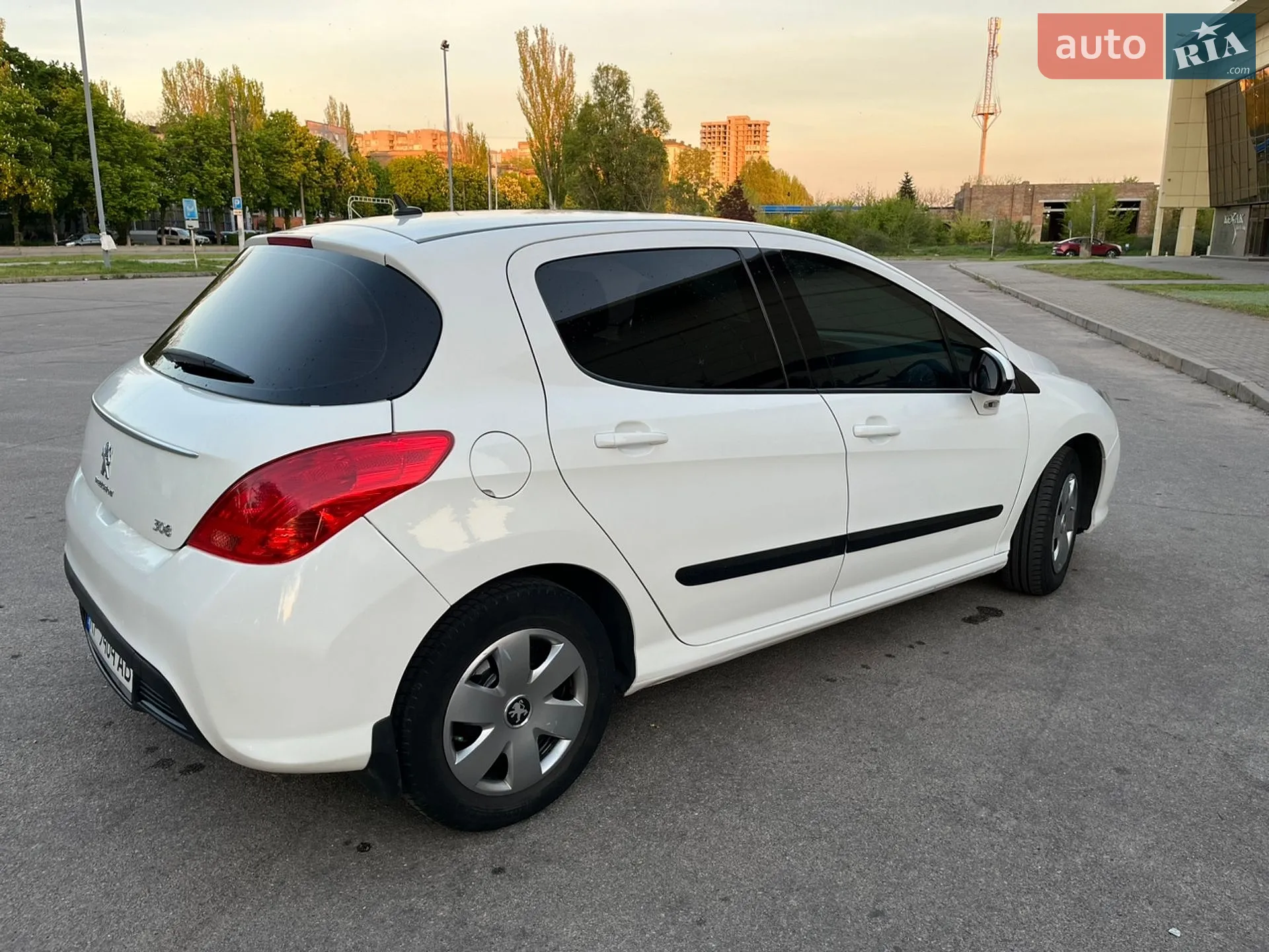 2011 Peugeot 308 - мініатюра 4