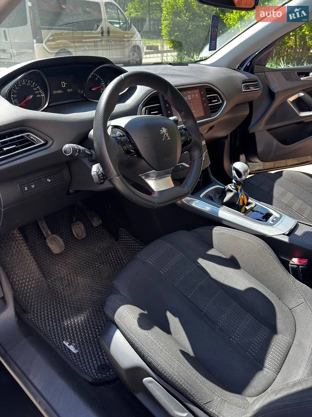 2016 Peugeot 308 - мініатюра 13