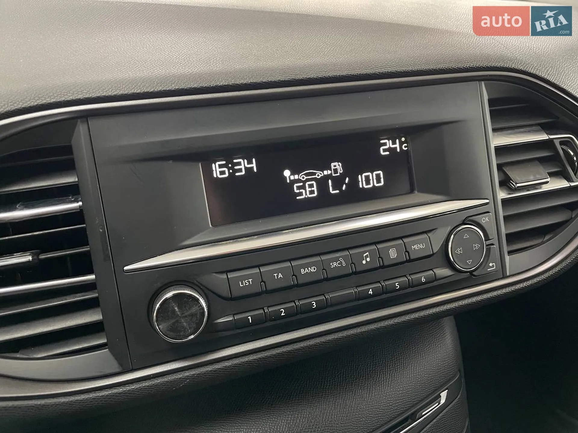 2015 Peugeot 308 - мініатюра 26