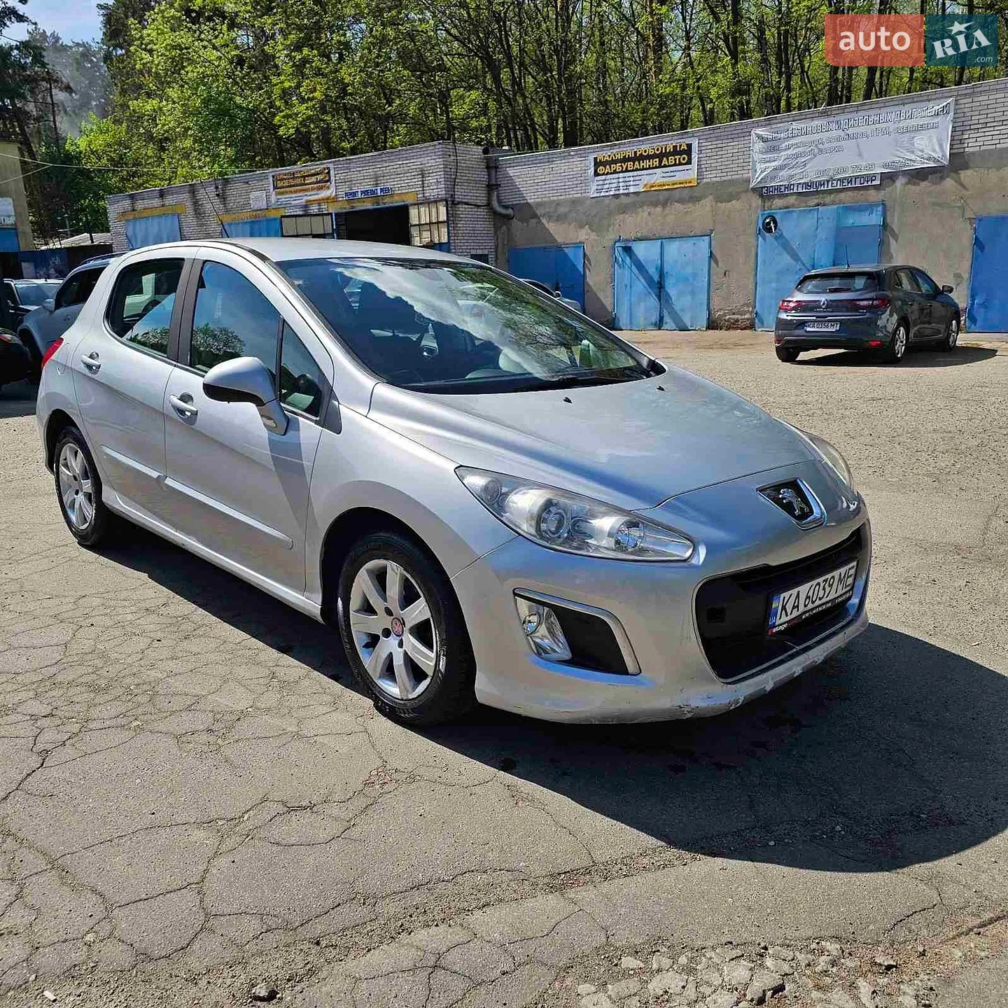 2011 Peugeot 308 - фото 1