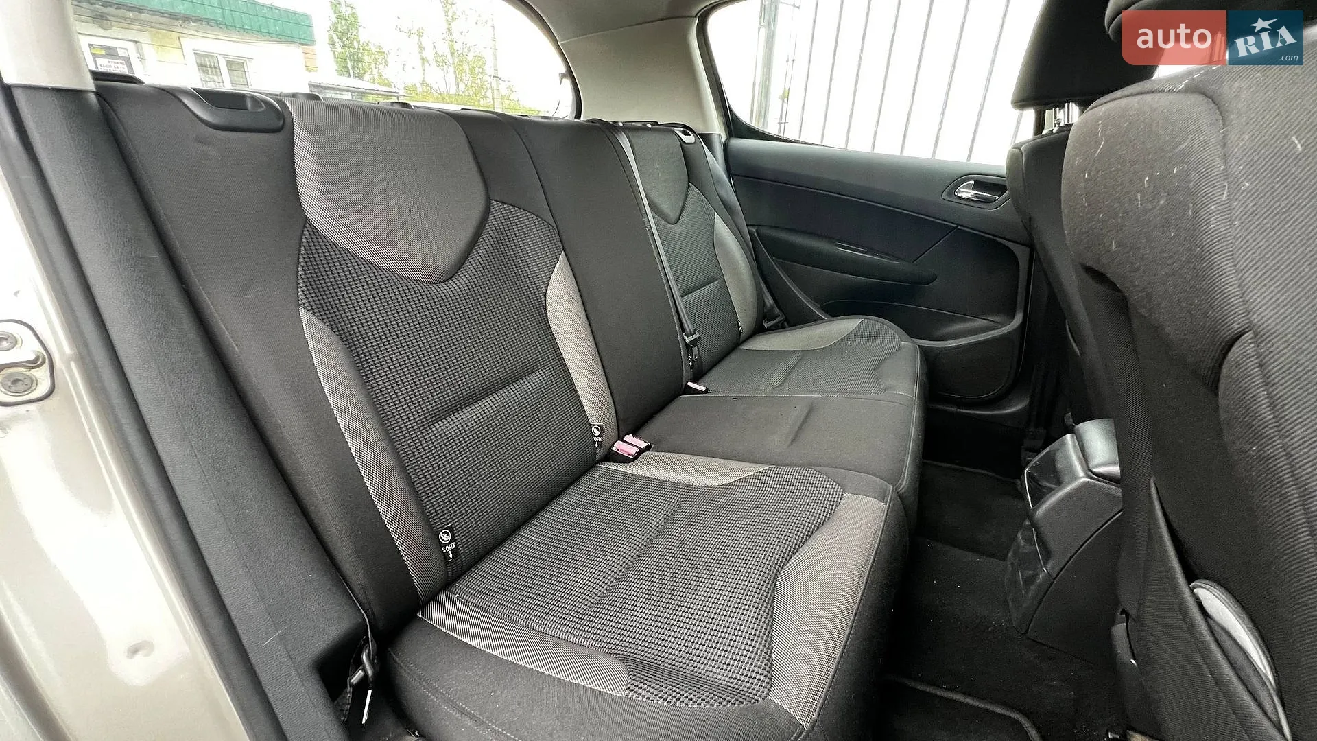 2011 Peugeot 308 - мініатюра 16