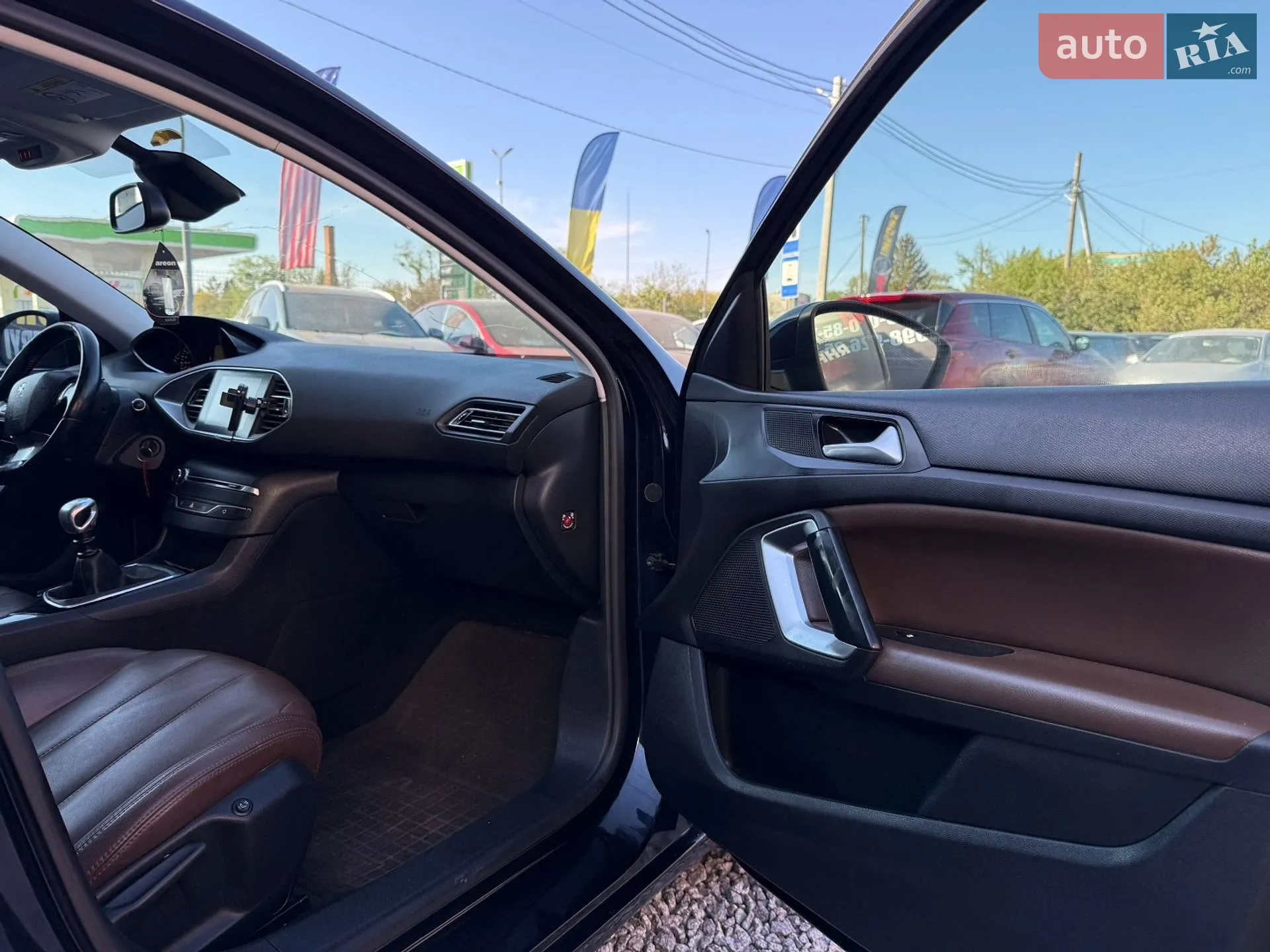 2015 Peugeot 308 - мініатюра 10