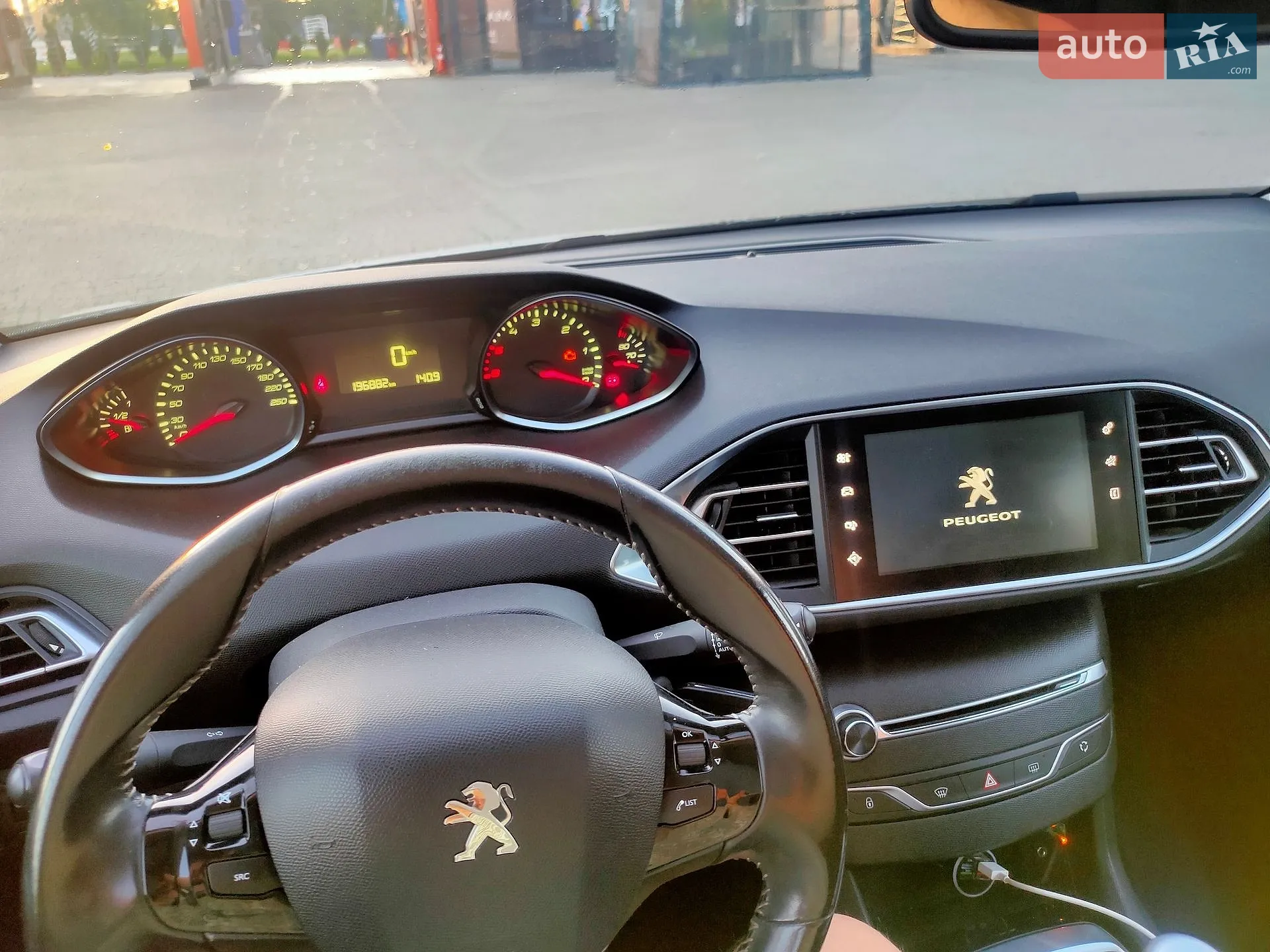 2015 Peugeot 308 - мініатюра 14