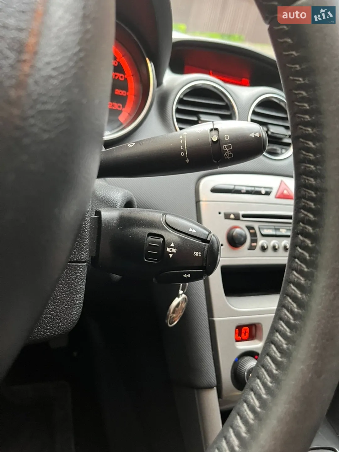 2012 Peugeot 308 - мініатюра 15