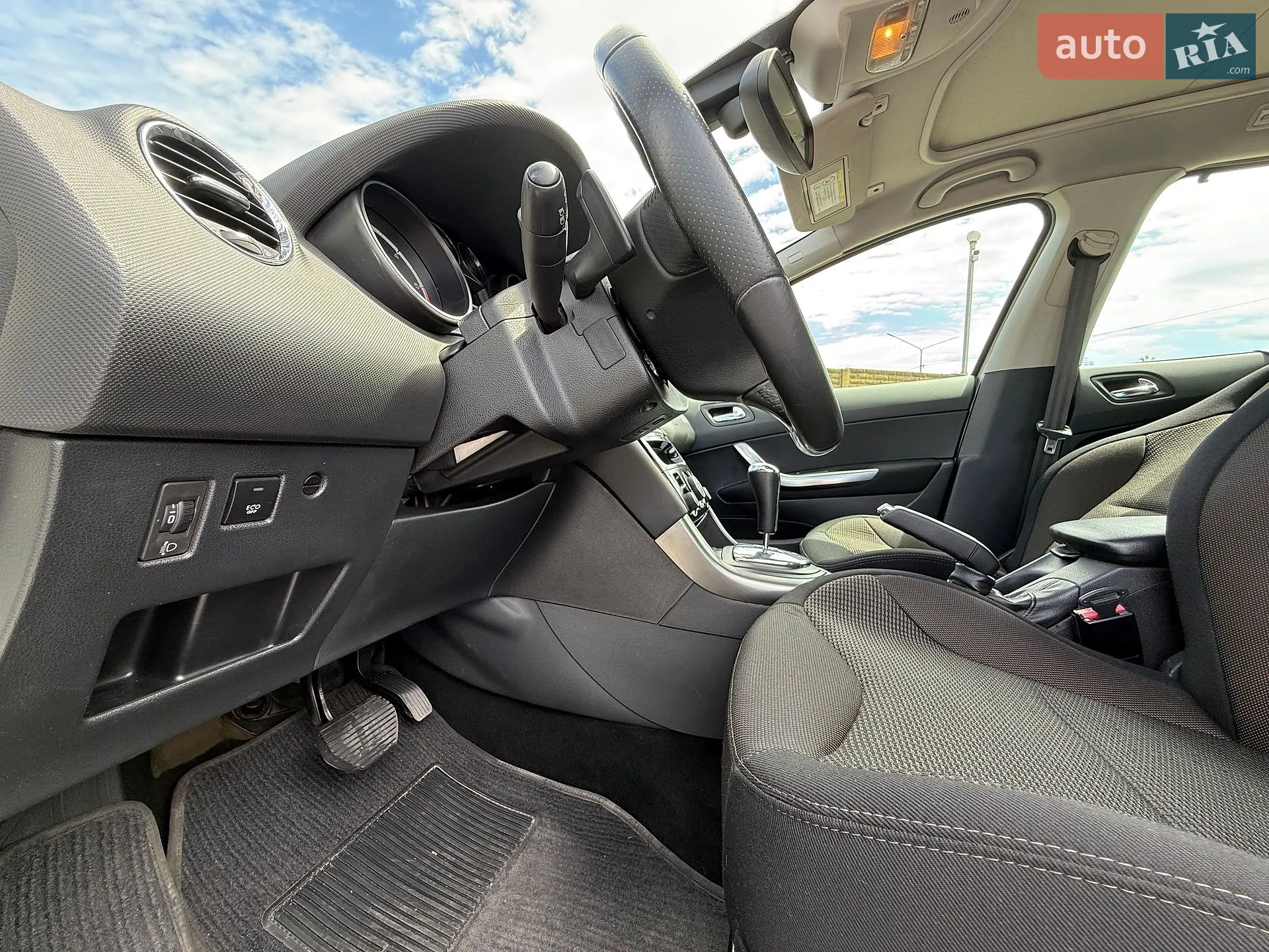 2013 Peugeot 308 - мініатюра 15
