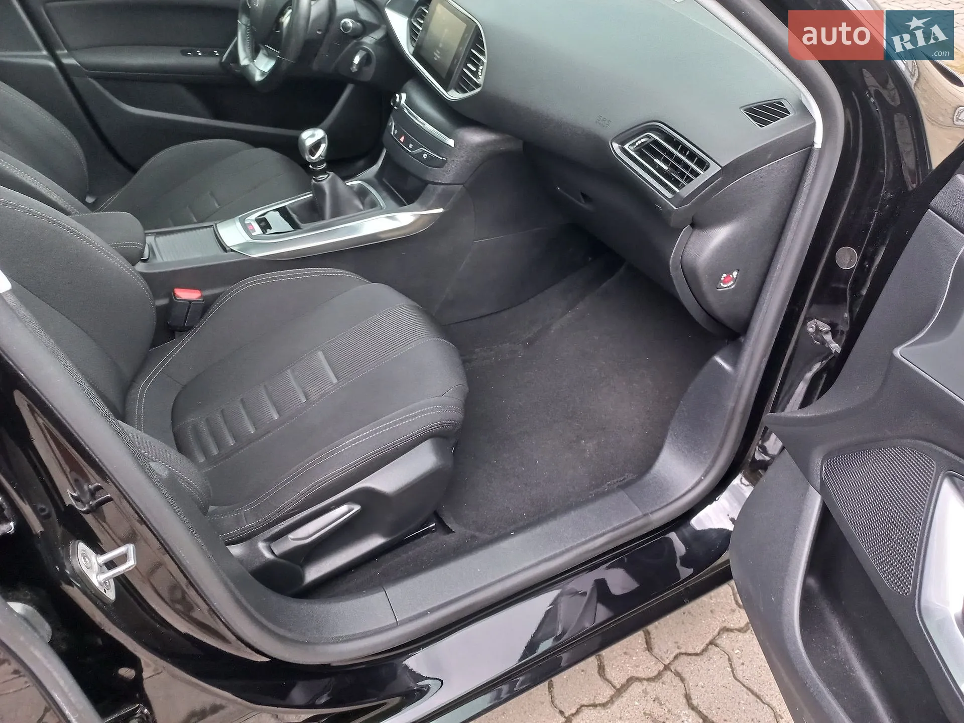 2014 Peugeot 308 - мініатюра 32