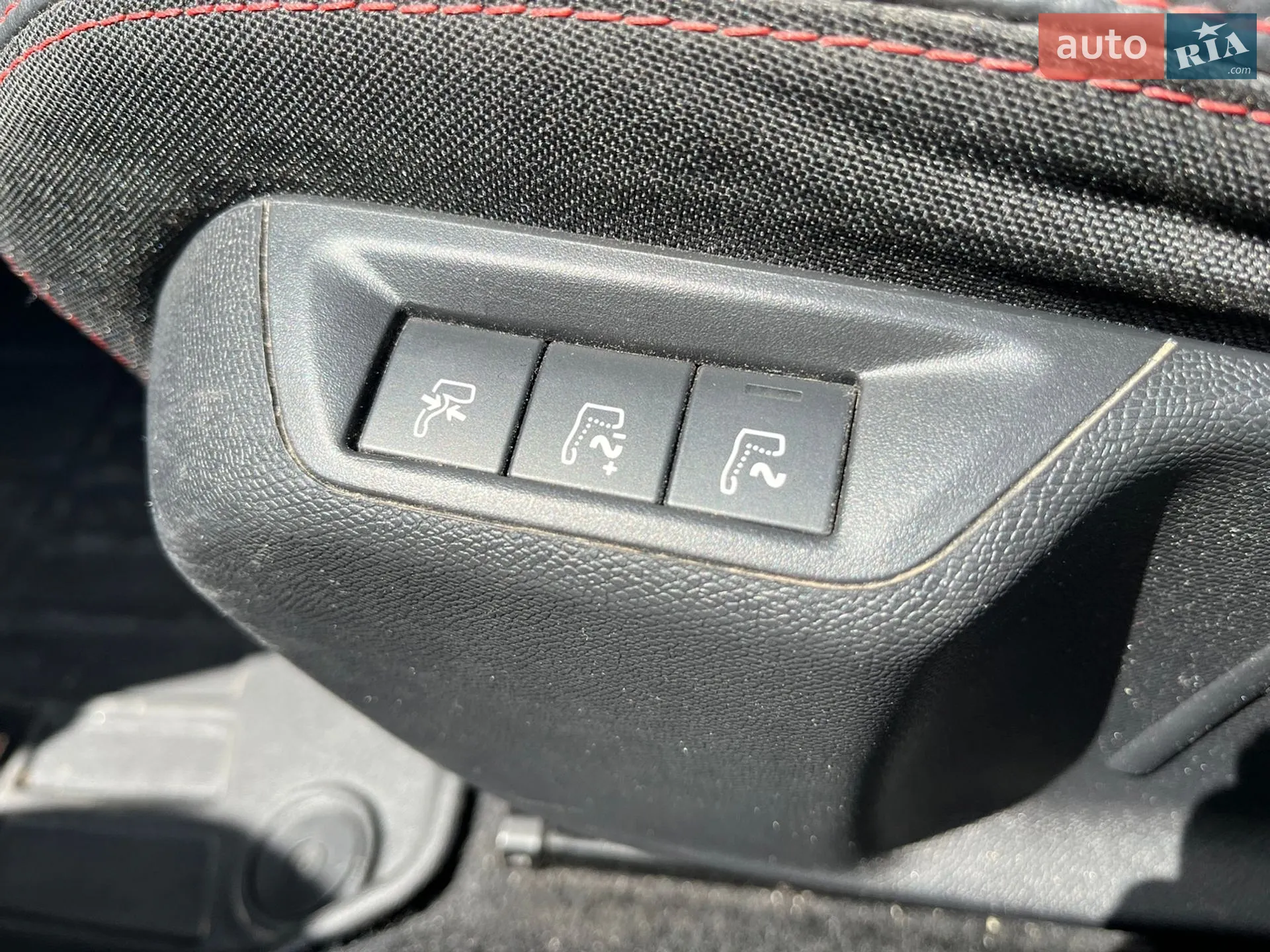 2015 Peugeot 308 - мініатюра 20