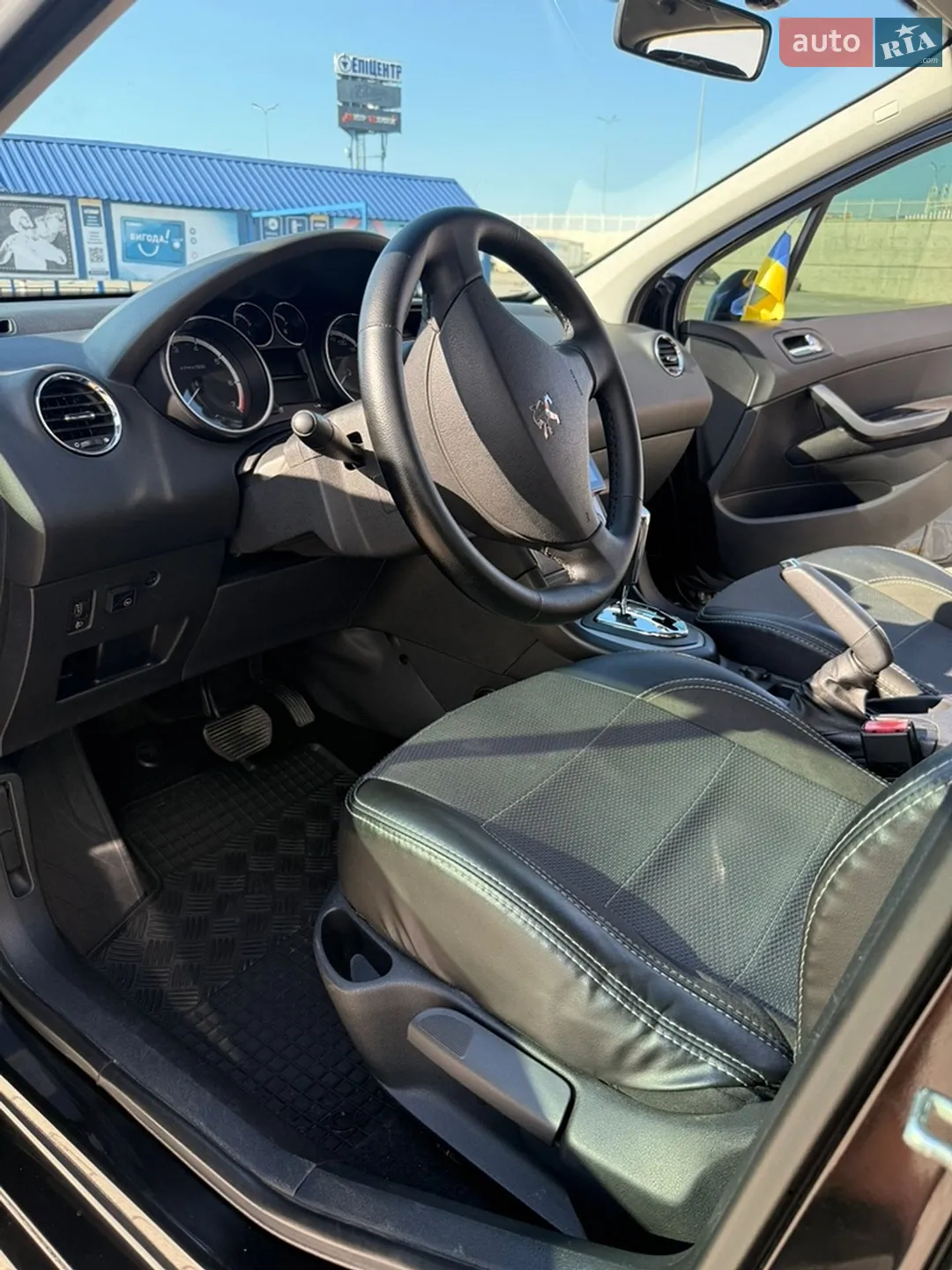 2010 Peugeot 308 - мініатюра 15