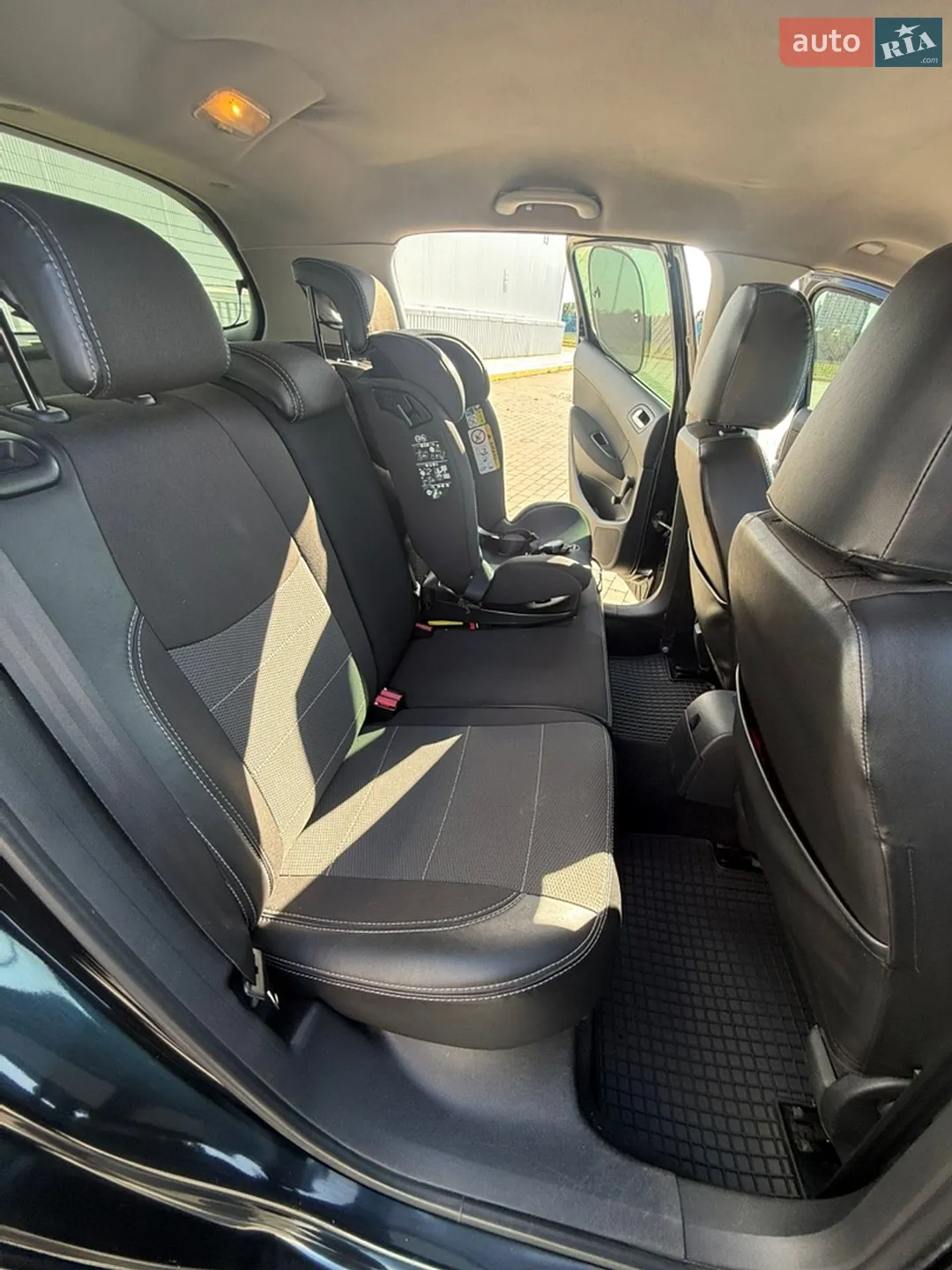 2010 Peugeot 308 - мініатюра 25