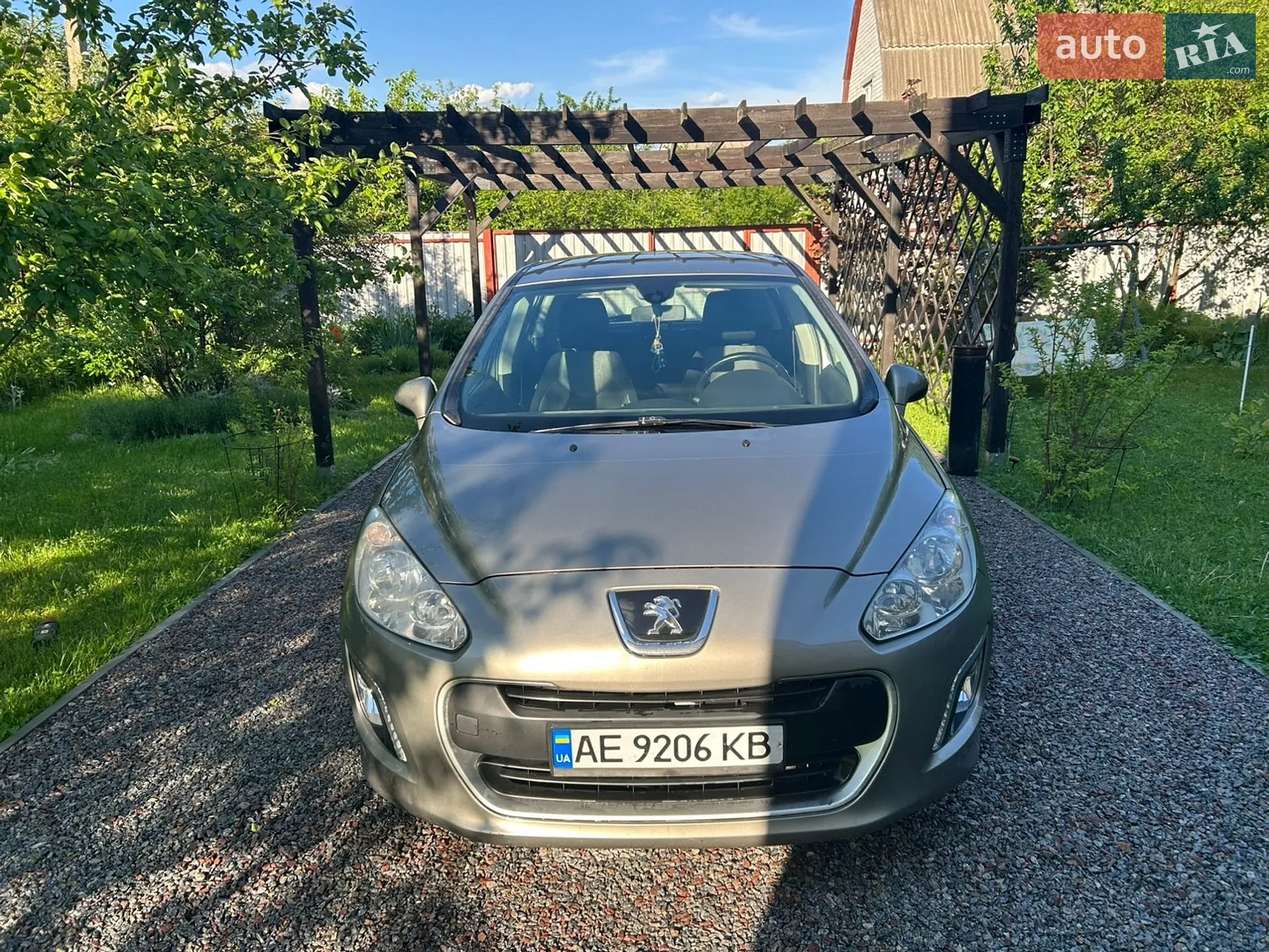 2011 Peugeot 308 - фото 1