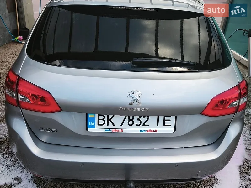 Peugeot 308