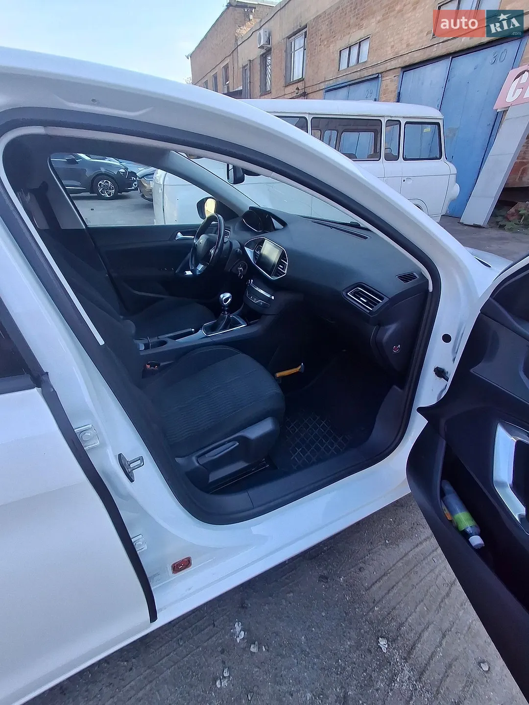2015 Peugeot 308 - мініатюра 6