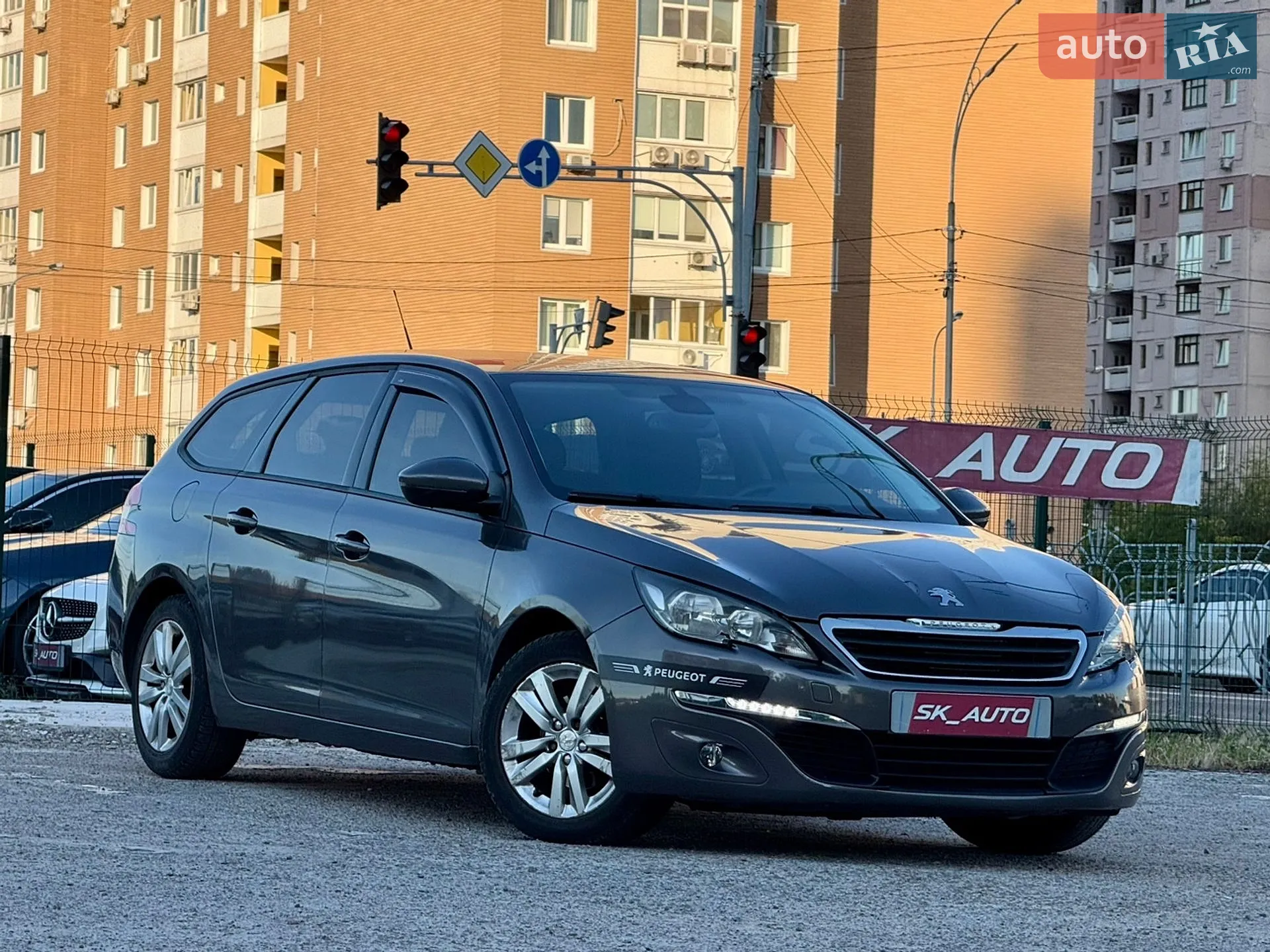 2016 Peugeot 308 - мініатюра 3