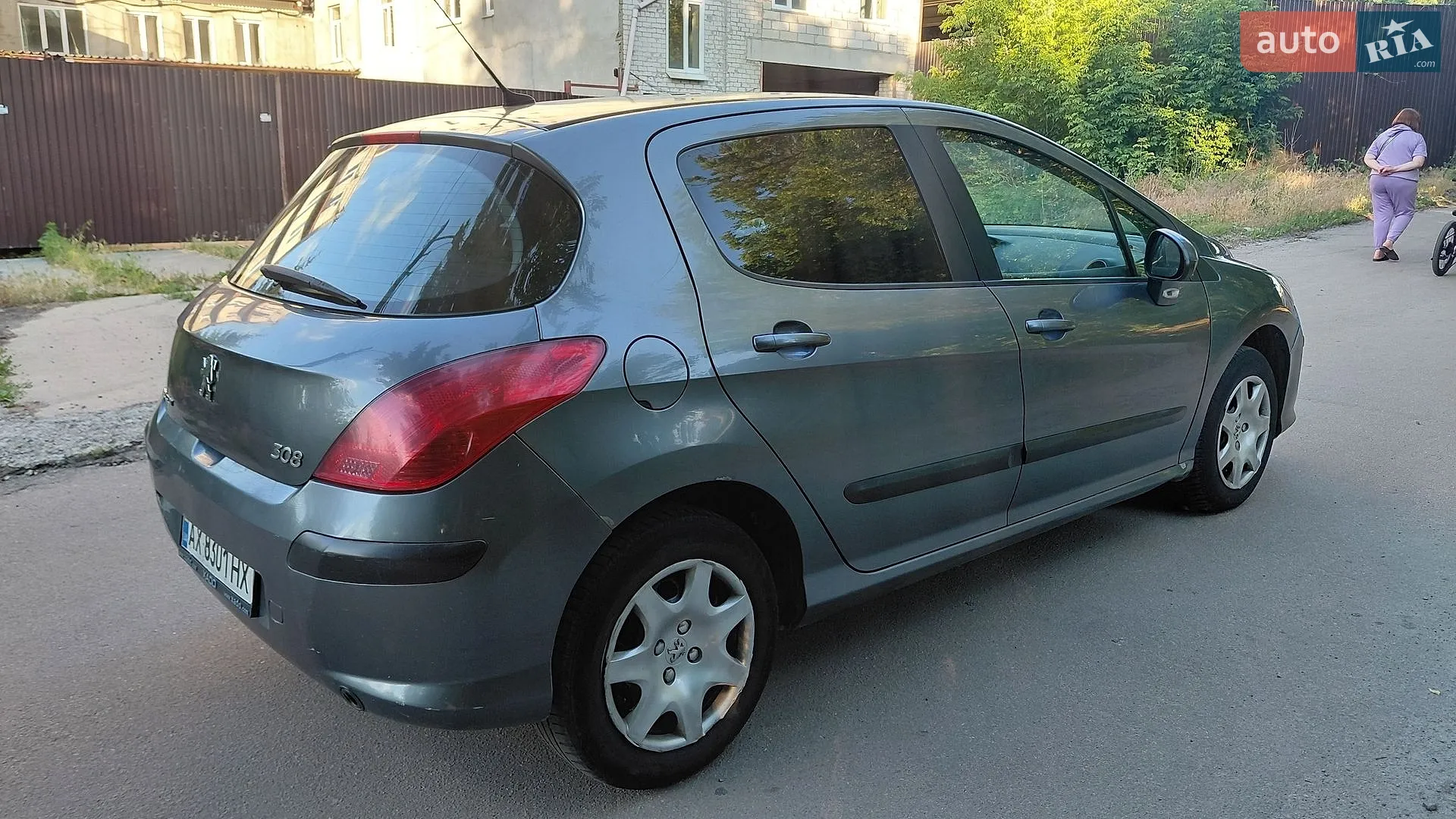 2010 Peugeot 308 - мініатюра 10