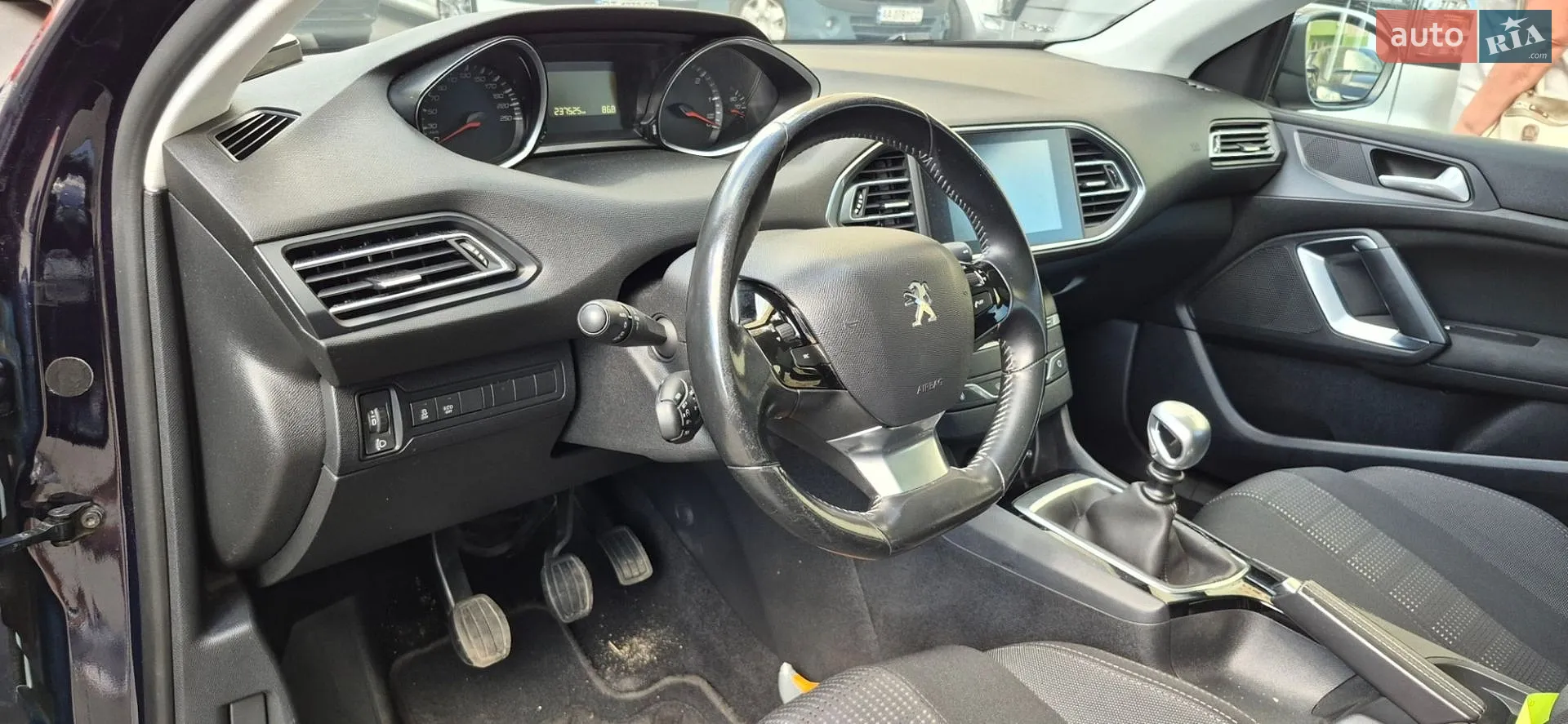 2015 Peugeot 308 - мініатюра 13