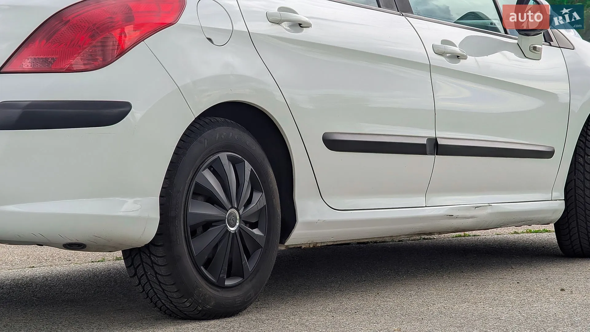 2011 Peugeot 308 - мініатюра 7