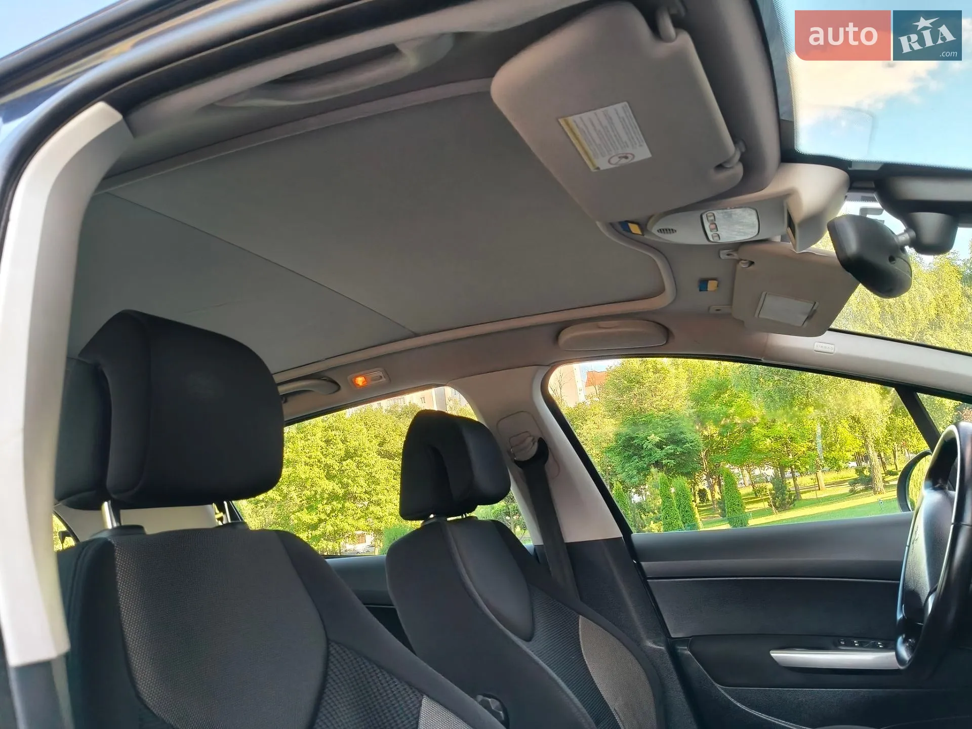 Peugeot 308 2009 VIN VF34C9HZH9S005533 фото оголошення 42 з 47